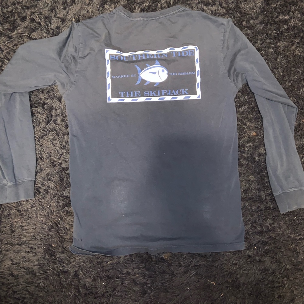 adult small, southern tide long sleeve tee